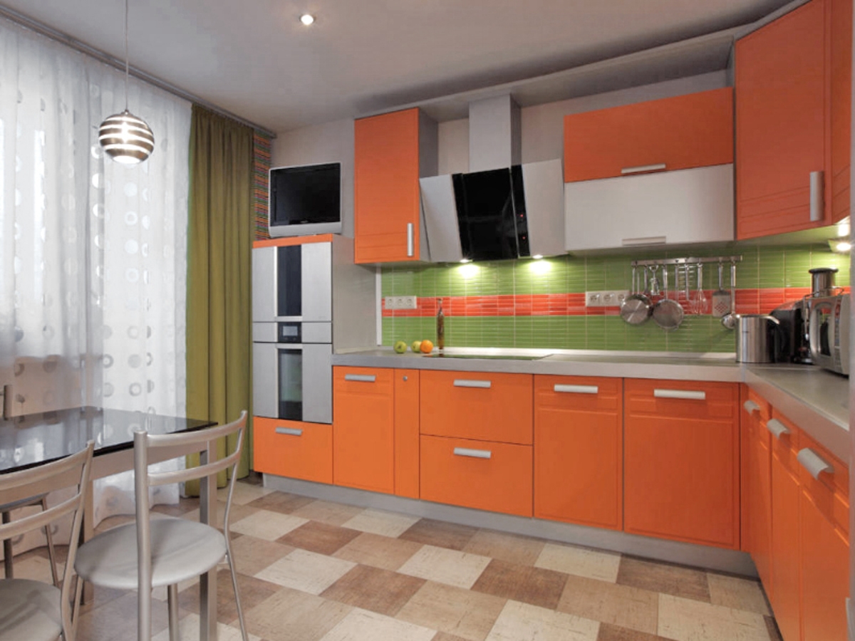 Угловая кухня Инна длиной 6 метров Оранжевая – на заказ 141 000 рублей